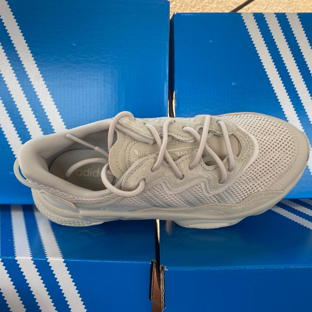 Adidas Ozweego original womens sizes - Picture 2 of 3